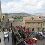Regina Carolina Guest house Caltagirone