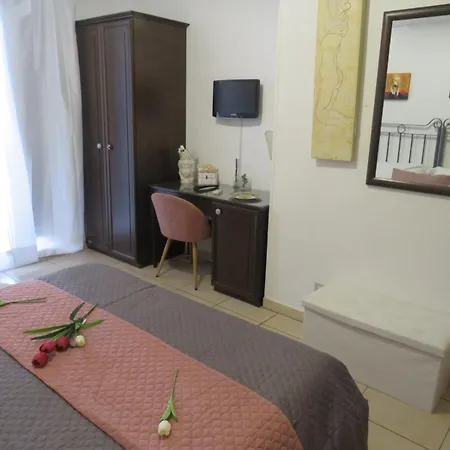 Regina Carolina Guest house 3*