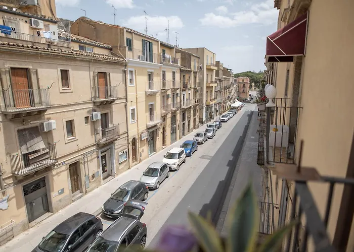 Regina Carolina 4* Caltagirone