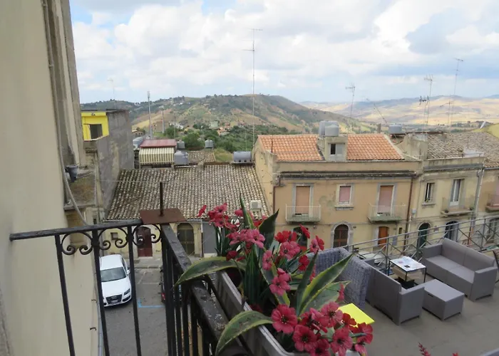 Regina Carolina Pensjonat Caltagirone